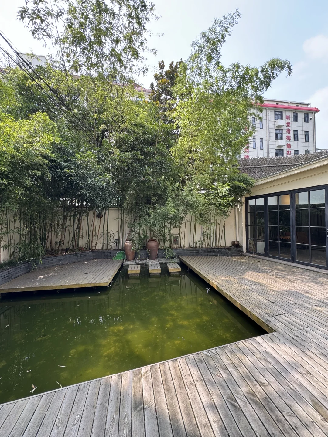 淮海中路沿街独栋老洋房，可租可售…..