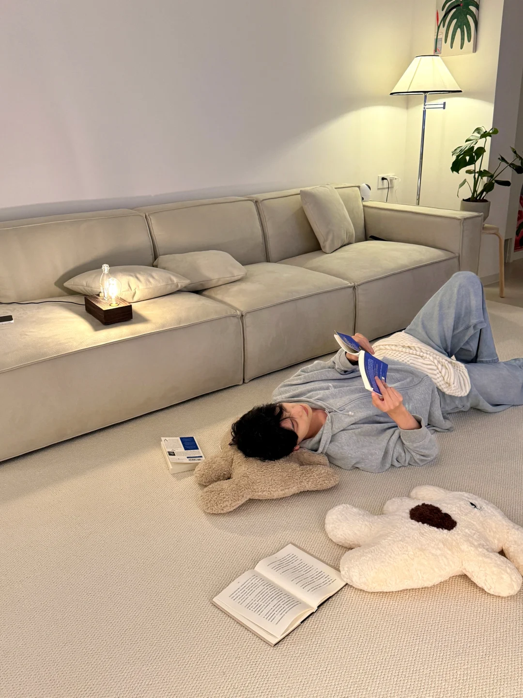 两个男生瞒着父母买了一套房🏠