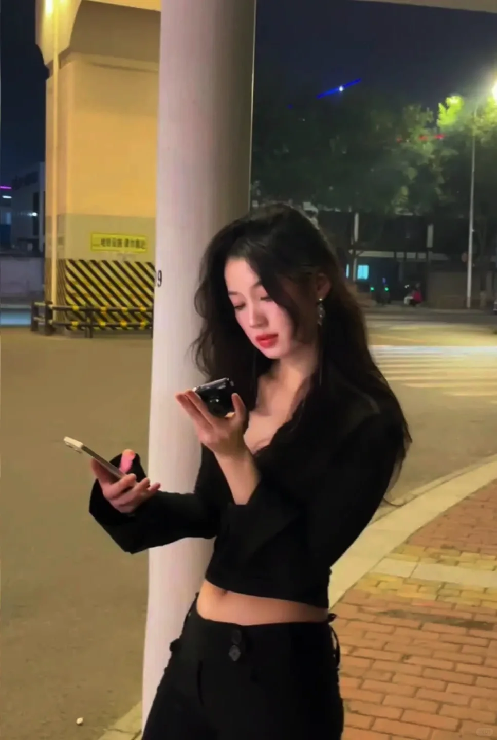 一个人出门 多少有点害怕