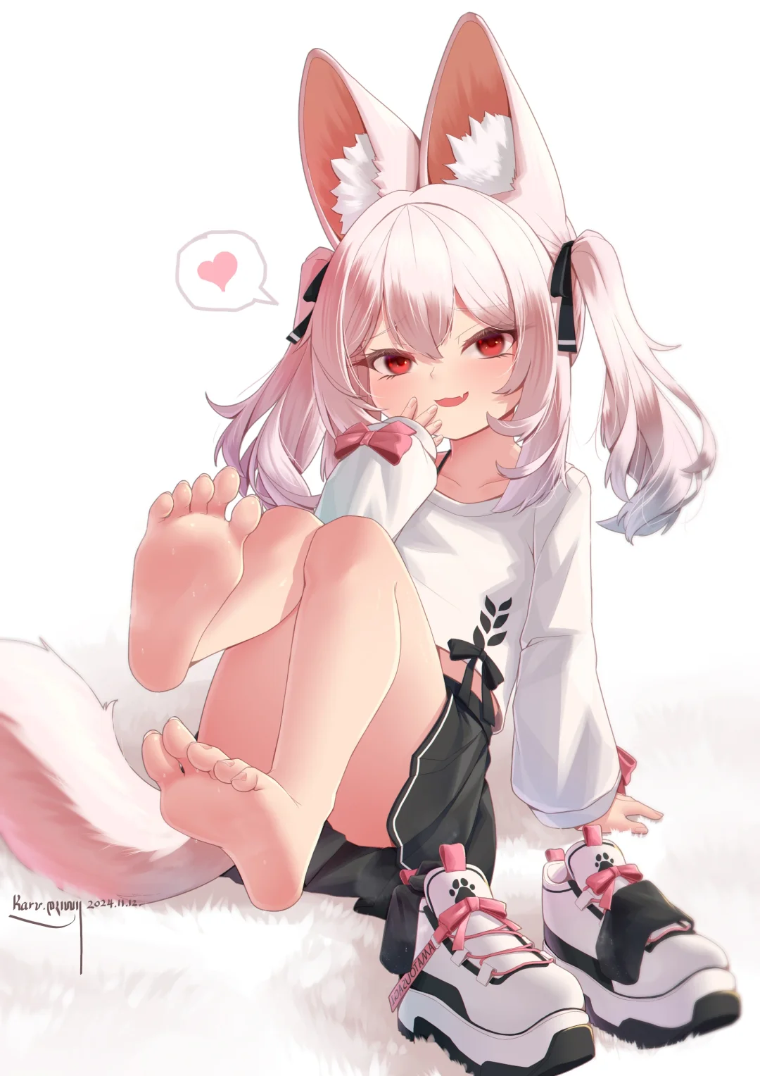 白毛美少女 画师名：karvཁར་ཨུ་