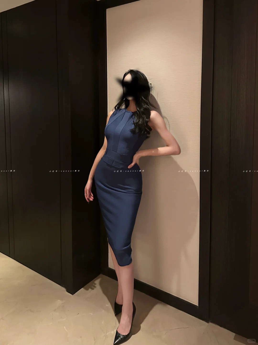 低调又妖艳的蓝色 我好喜欢🥰