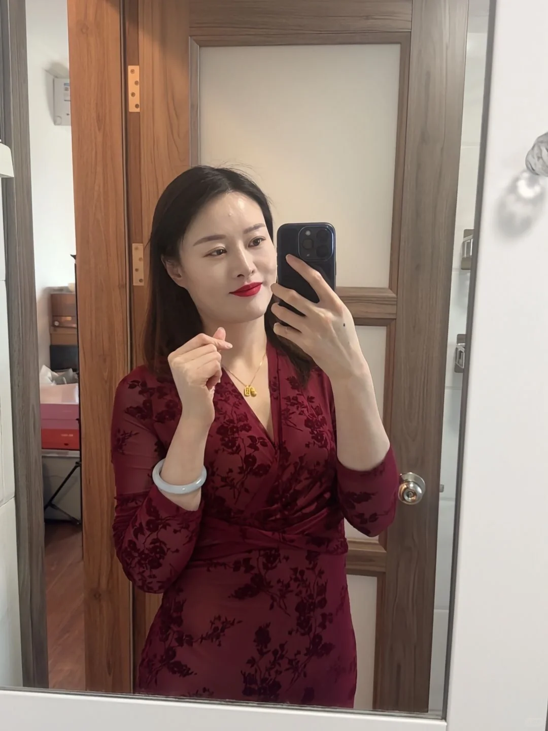 只要皱纹不长在心里我永远风华正茂