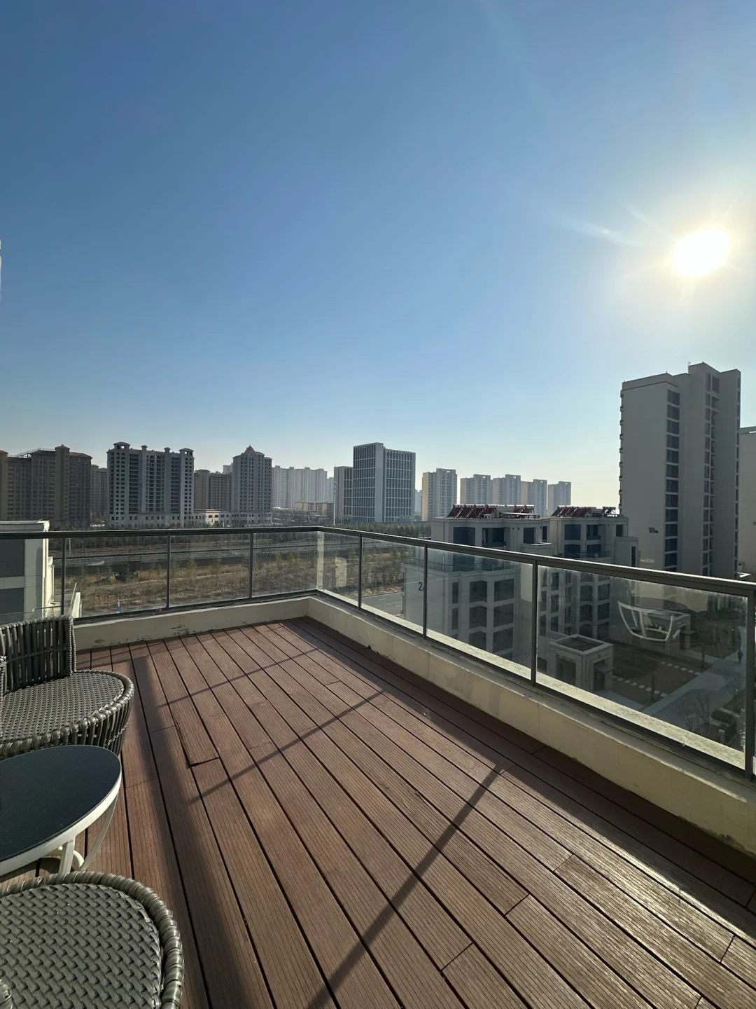 青岛市区：全款230万！280平上叠别墅🏡海景房