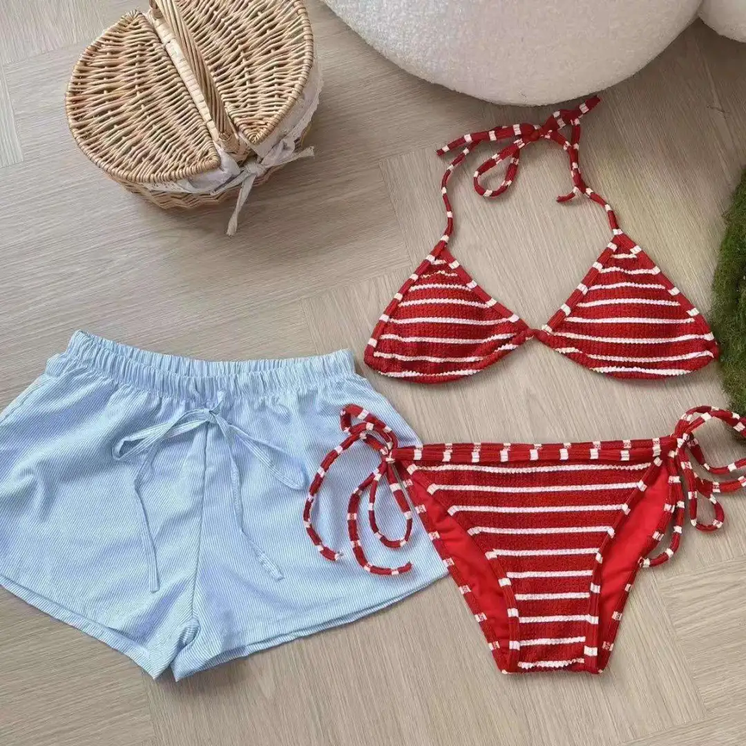 海边出片神器比基尼来啦👙