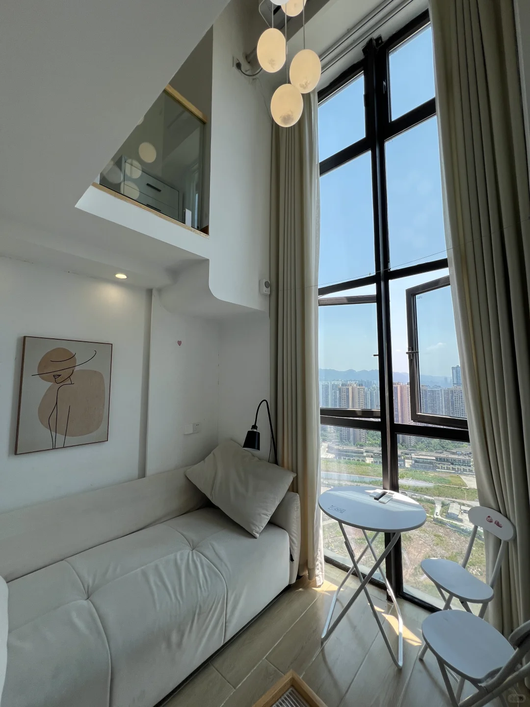 奶油风 Loft 一室一厅