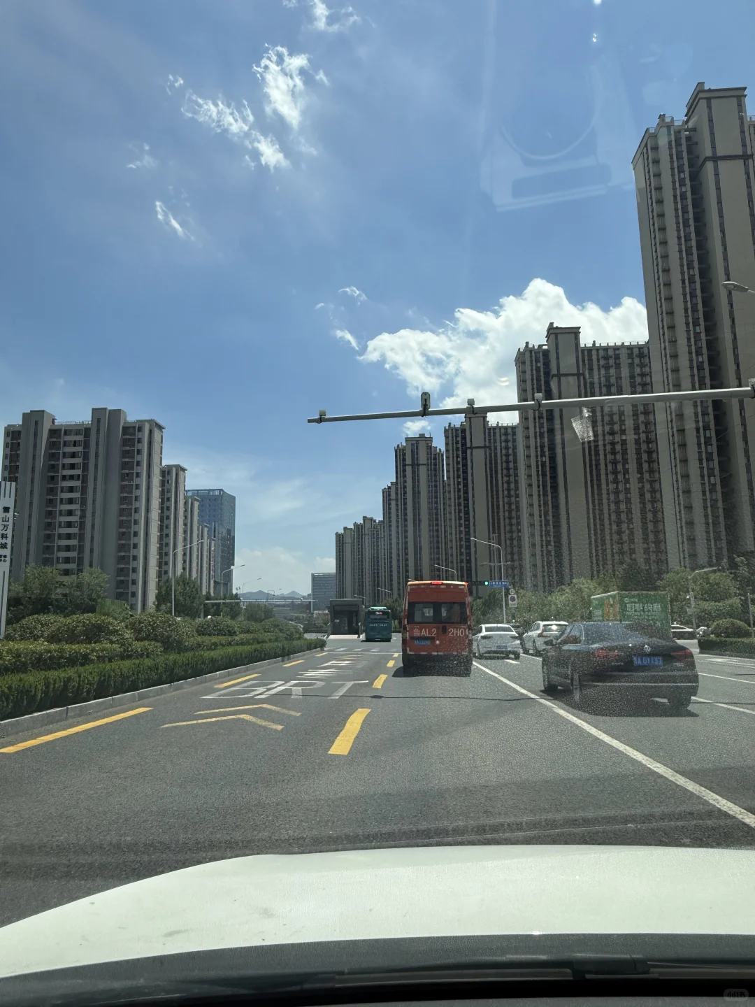个人房源出！无中介费！！