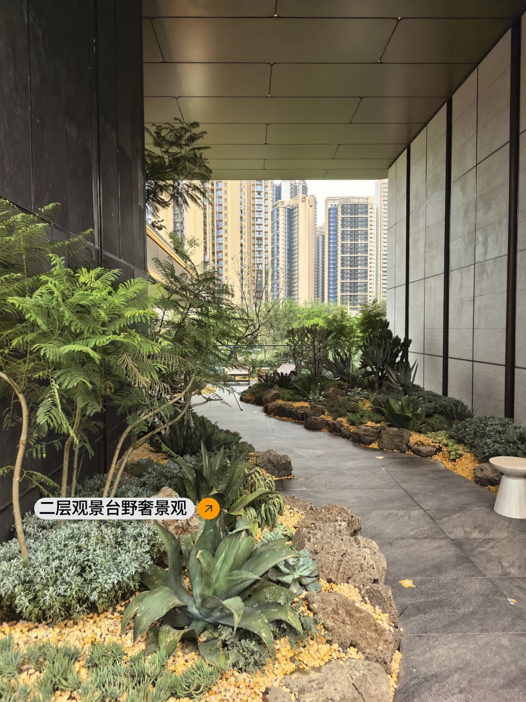 12米瀑布➕无边泳池➕3层架空你见过吗⁉️