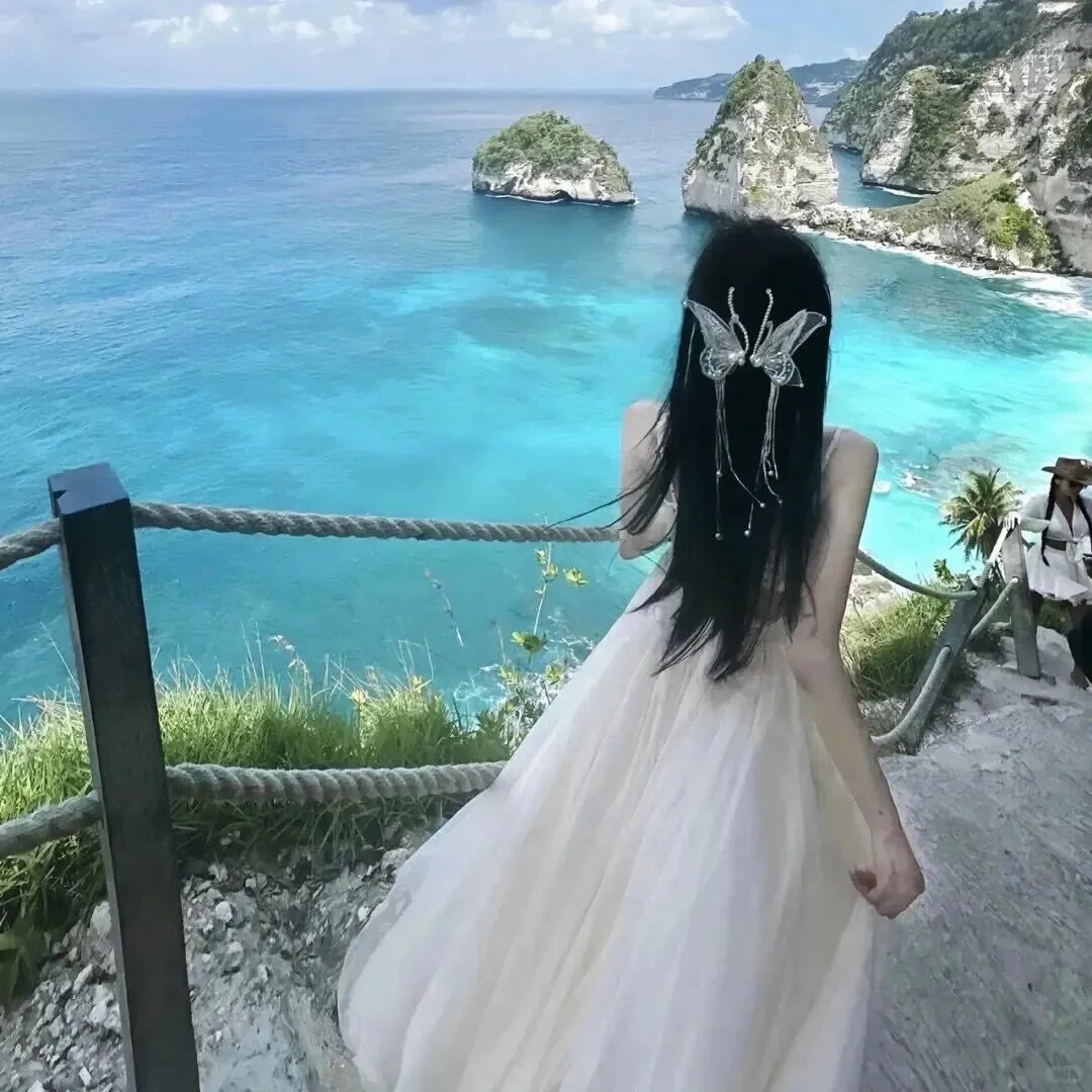 会发光的女生头像～
