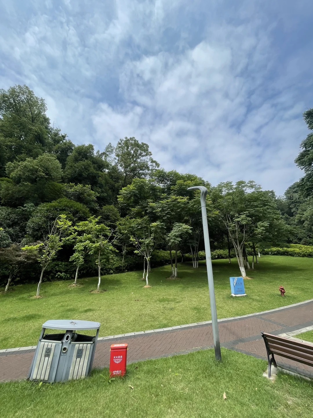 八方B区240平常委楼 电梯洋房大平层