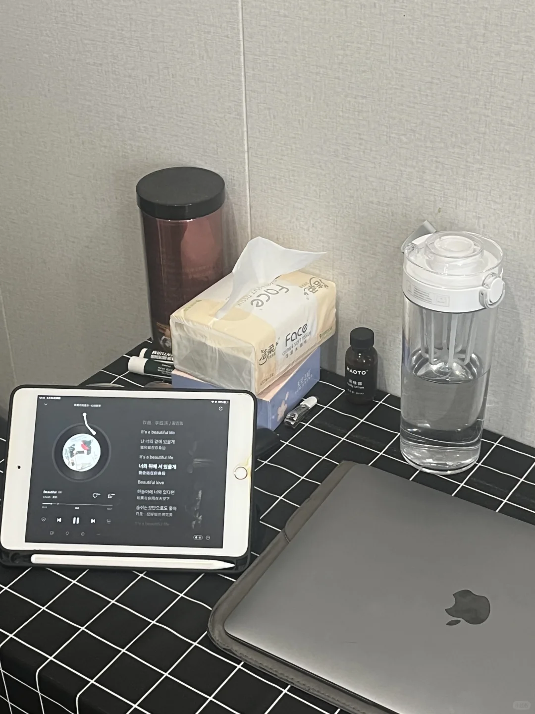 这才是出租屋最真实的模样吧800租的
