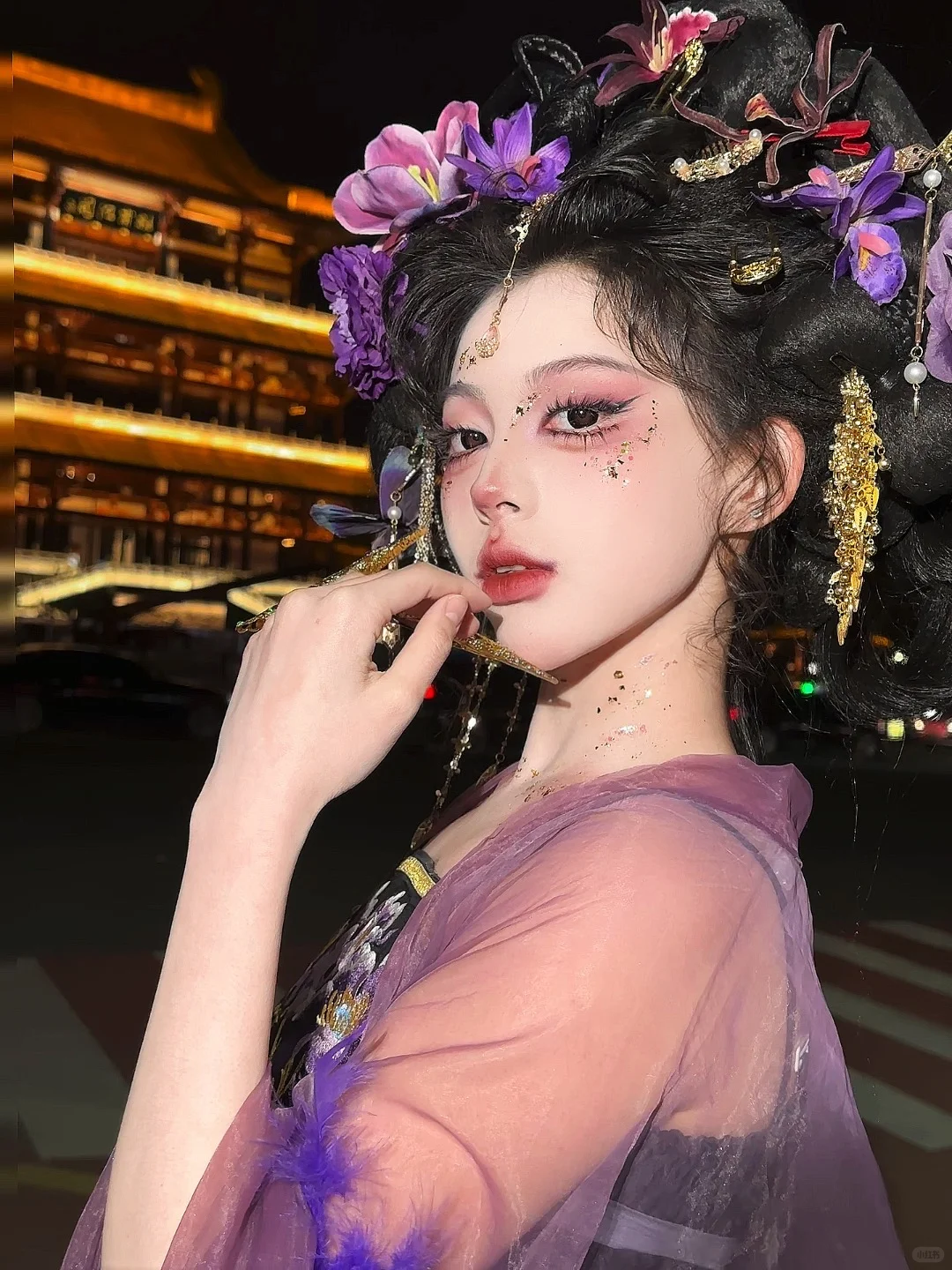 解锁魅惑花魁妆造 ‼️在大街上被问爆了🥳