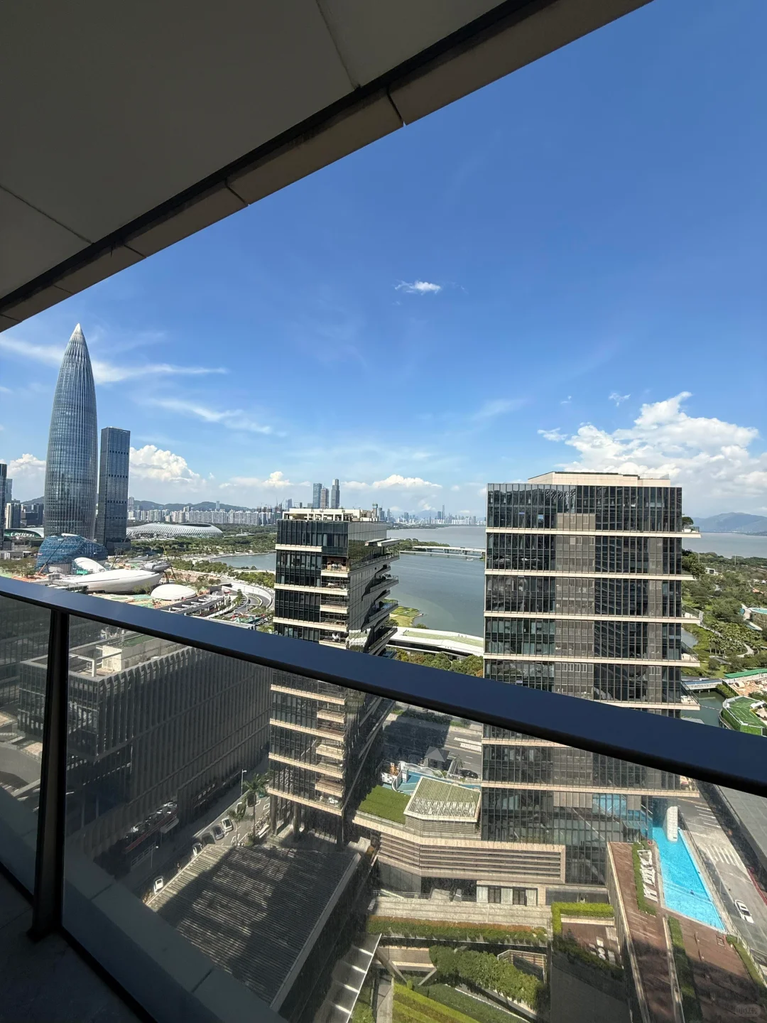 霸总房 深圳湾一号｜270°环幕海景大平层