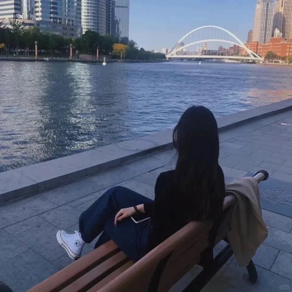 头像 |背影大女主女头