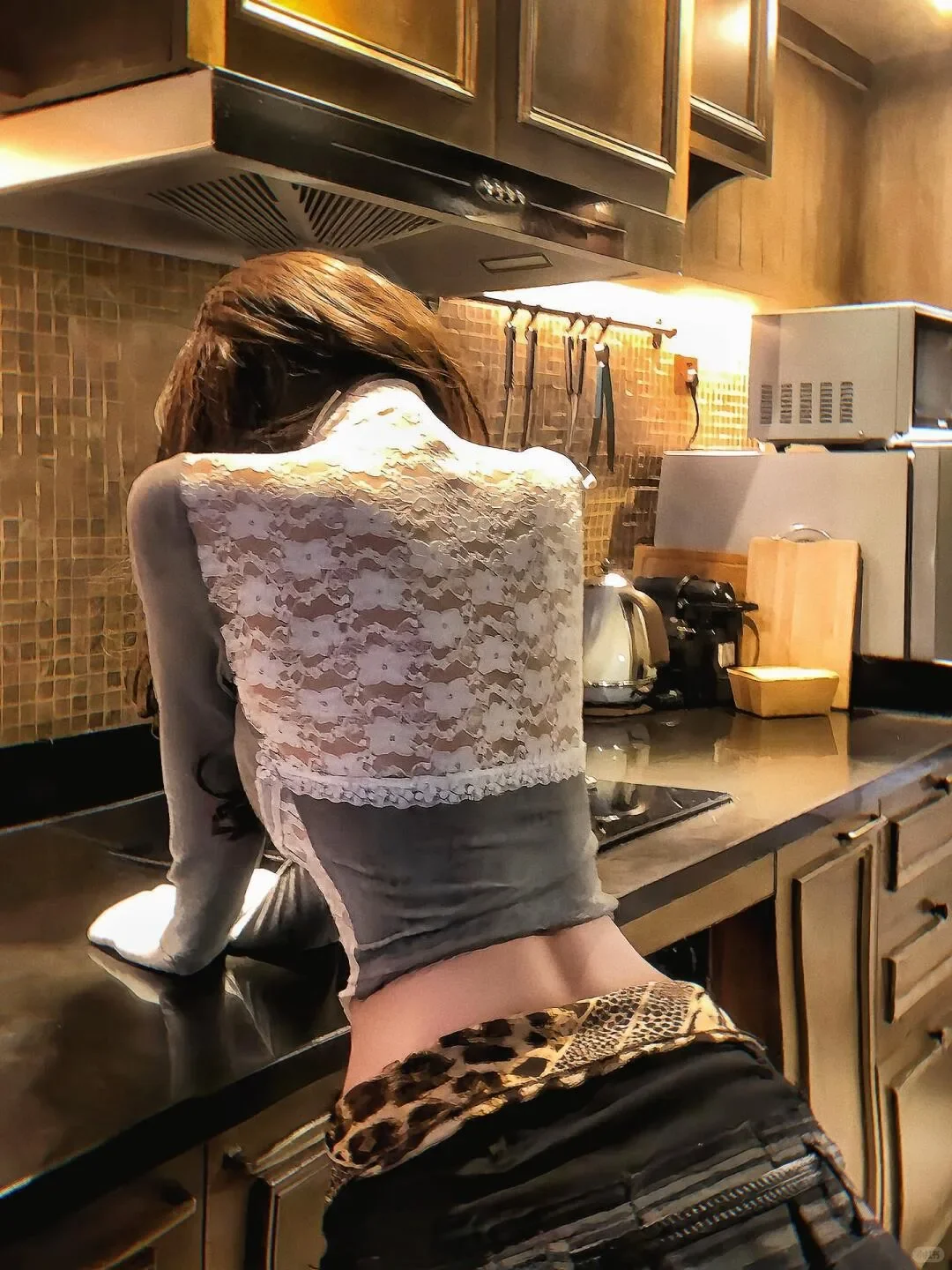 欲姐是指性感迷人的女性吗？