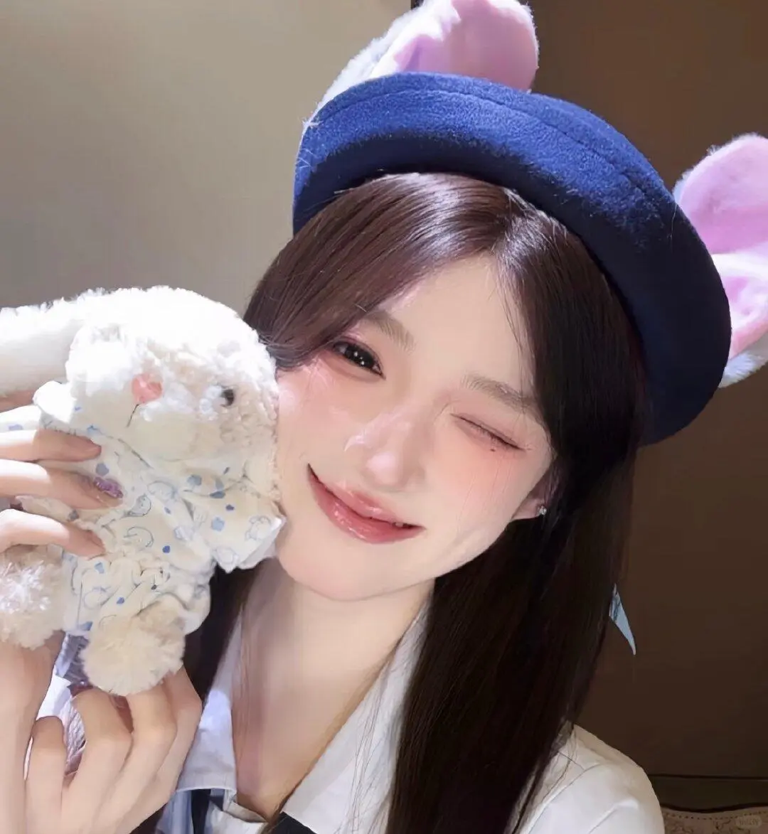 WeChat女头｜斩男也斩女的女生头像