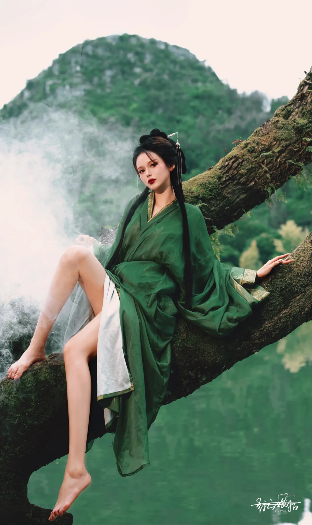 穿山公园妩媚版战国袍汉服写真｜桂林旅拍