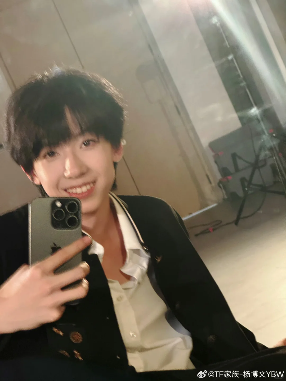 杨博文少勾引我 媚眼如丝啊哥哥