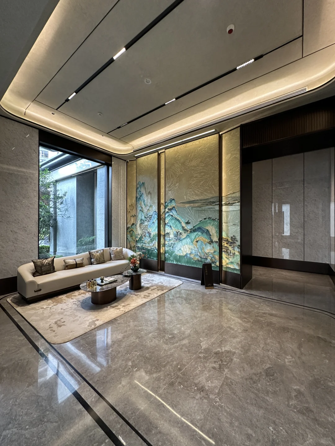 恭喜我吧，花38万买了套一梯一户dream house