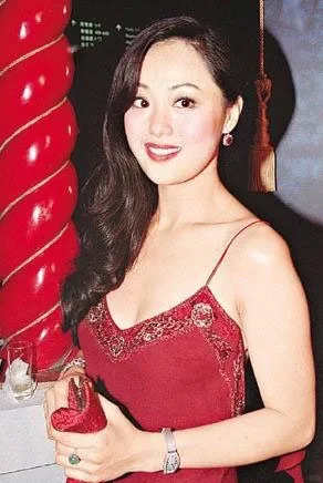 章小蕙：她有一种罕见的妩媚，独树一帜