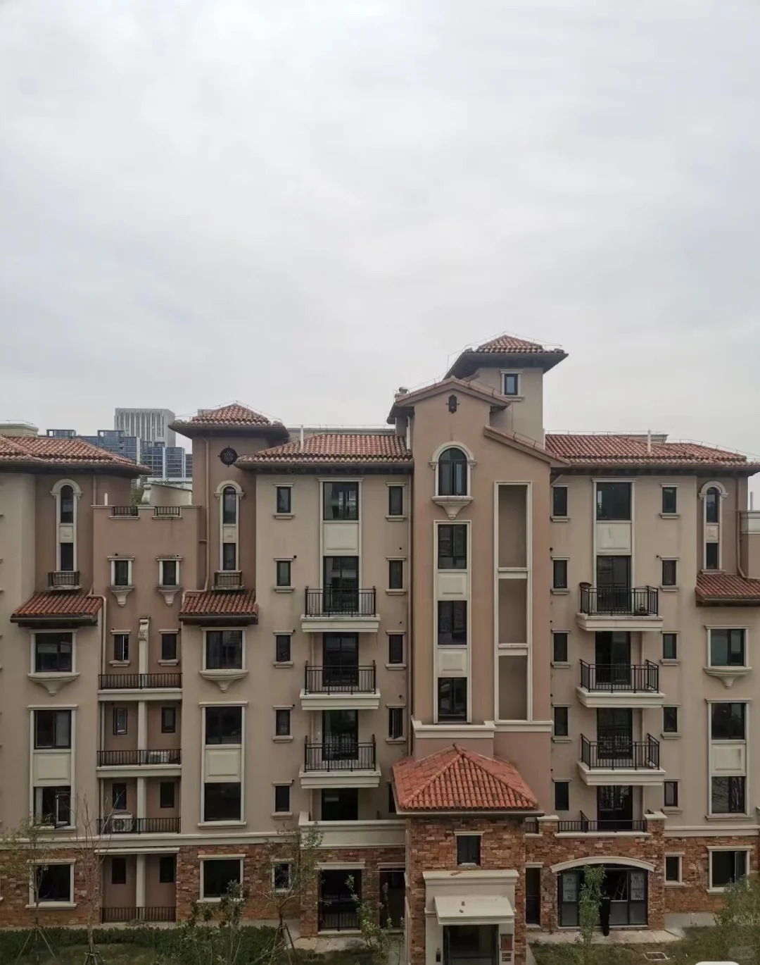房东卖房 低价捡漏啦