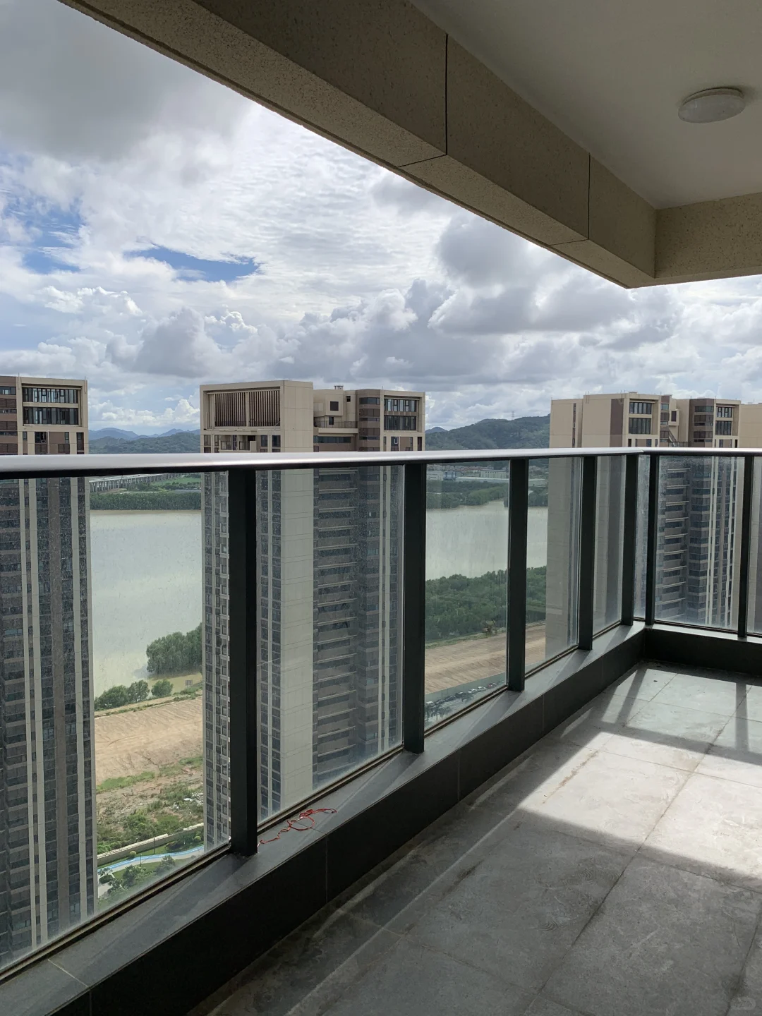 🏠2000租到了4室2卫大横厅吉屋