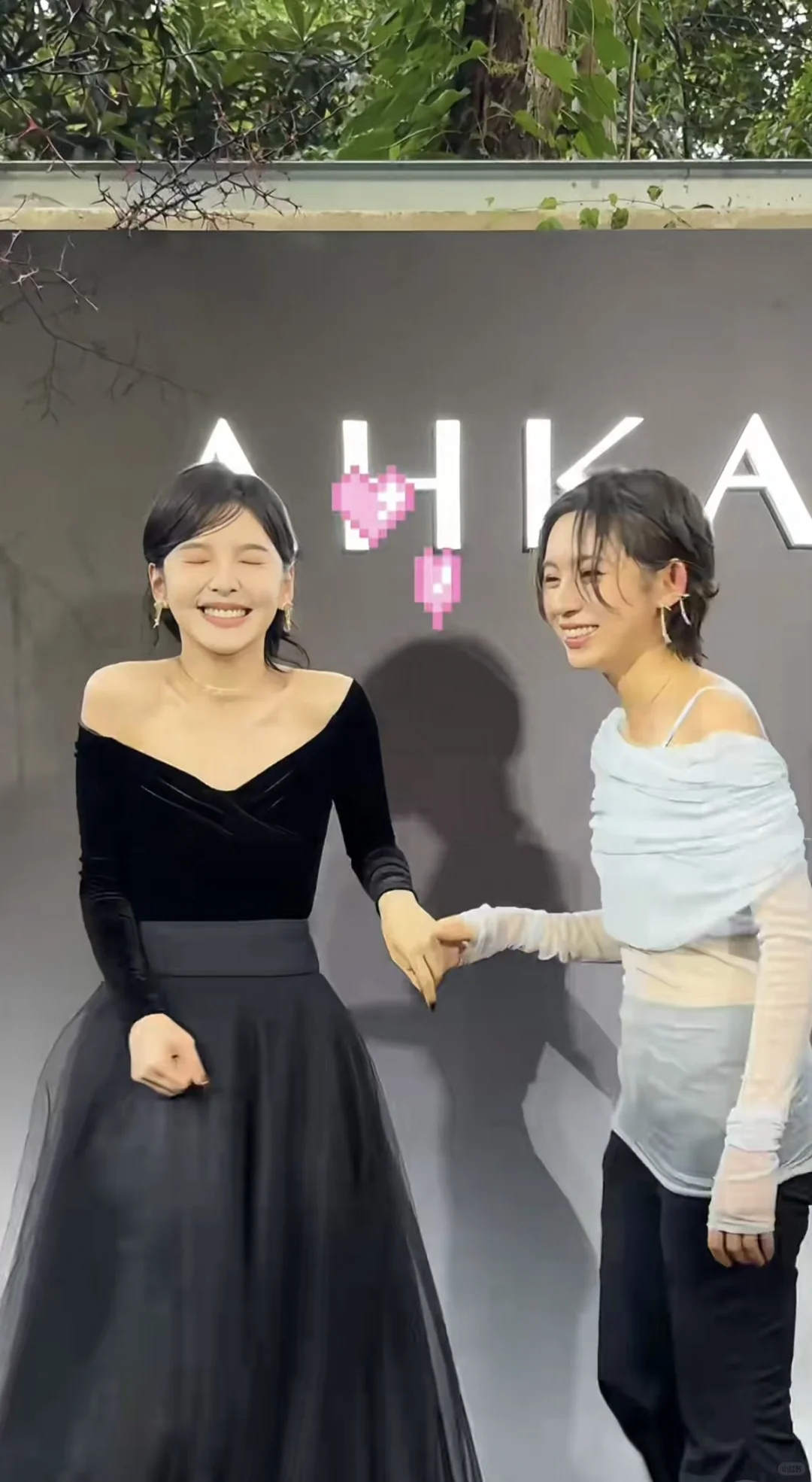 章若楠好会撩妹啊
