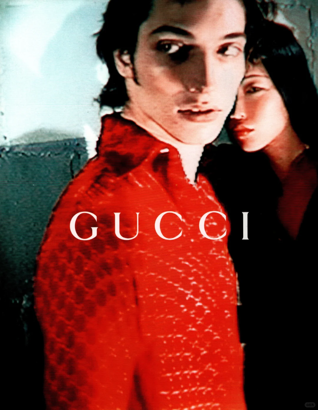 Gucci 1997形象片「监视器下的巷角迷情」