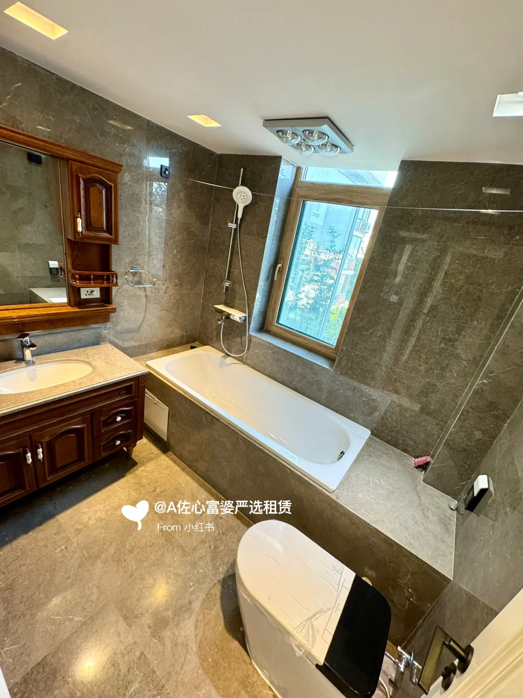 全屋进口百万精装少住·电梯多层洋房看山海