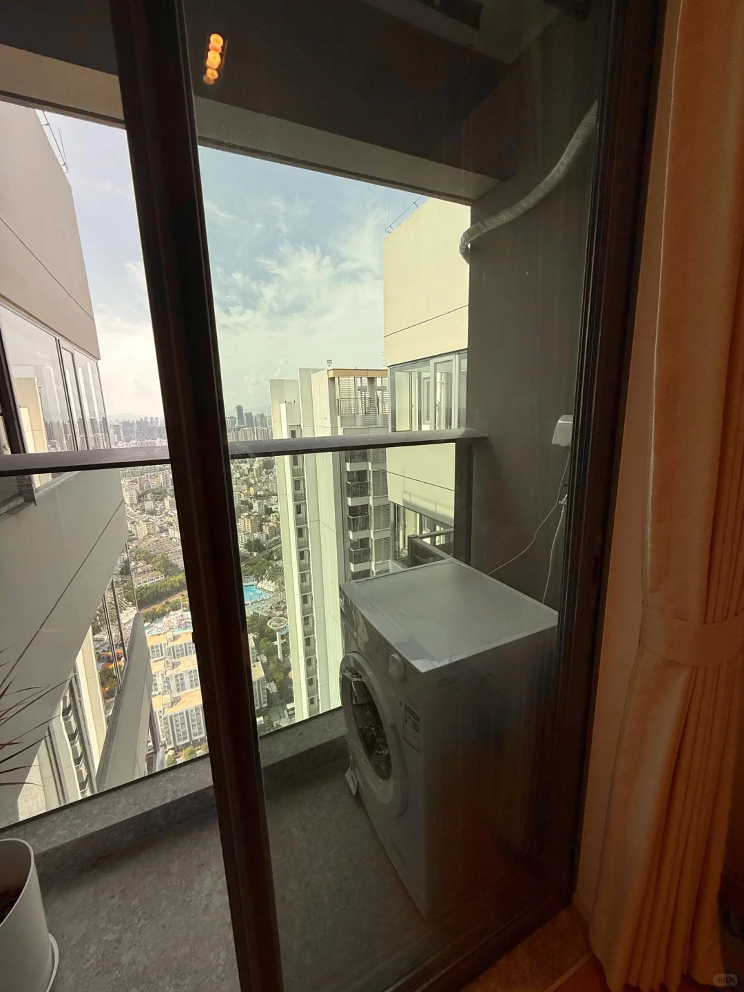一室一厅，小户型租客已走1200