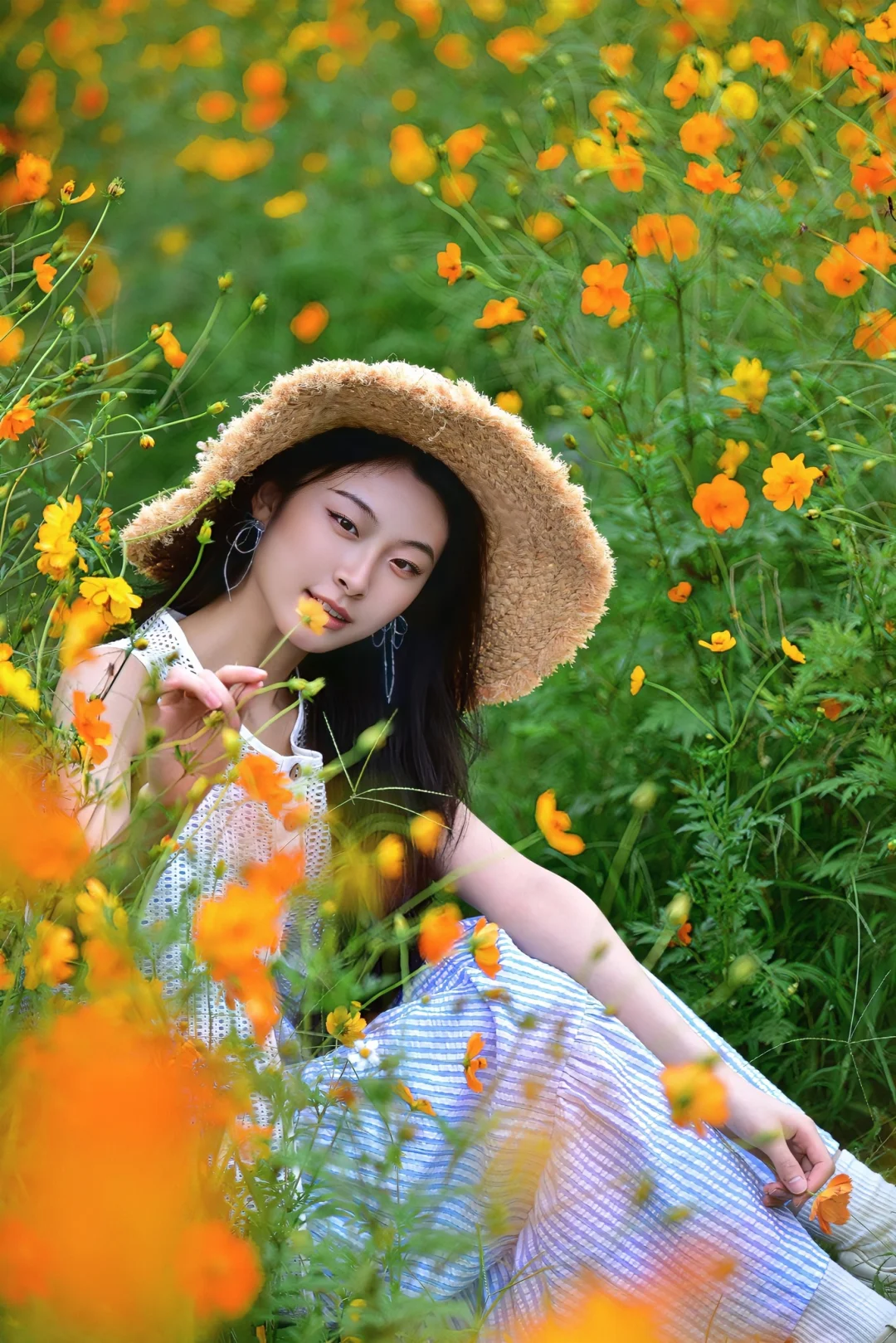 谁的镜头里，花海里有你🌼
