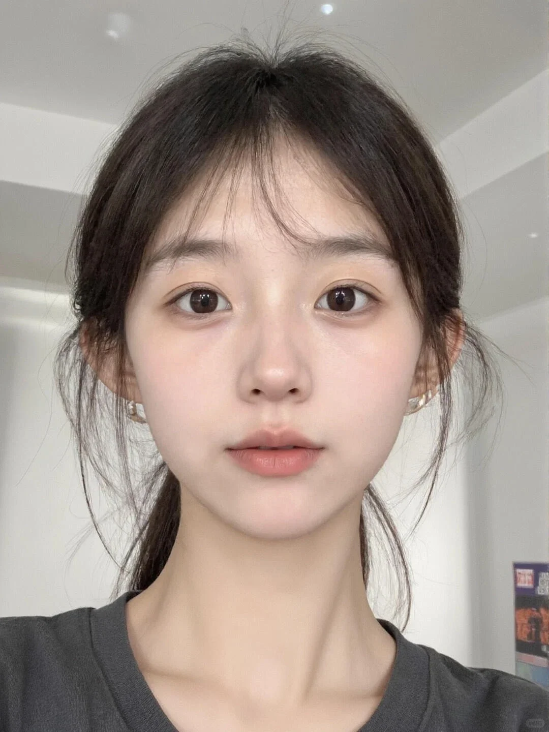 35岁真心劝大家，少买衣服，多把钱花在脸上