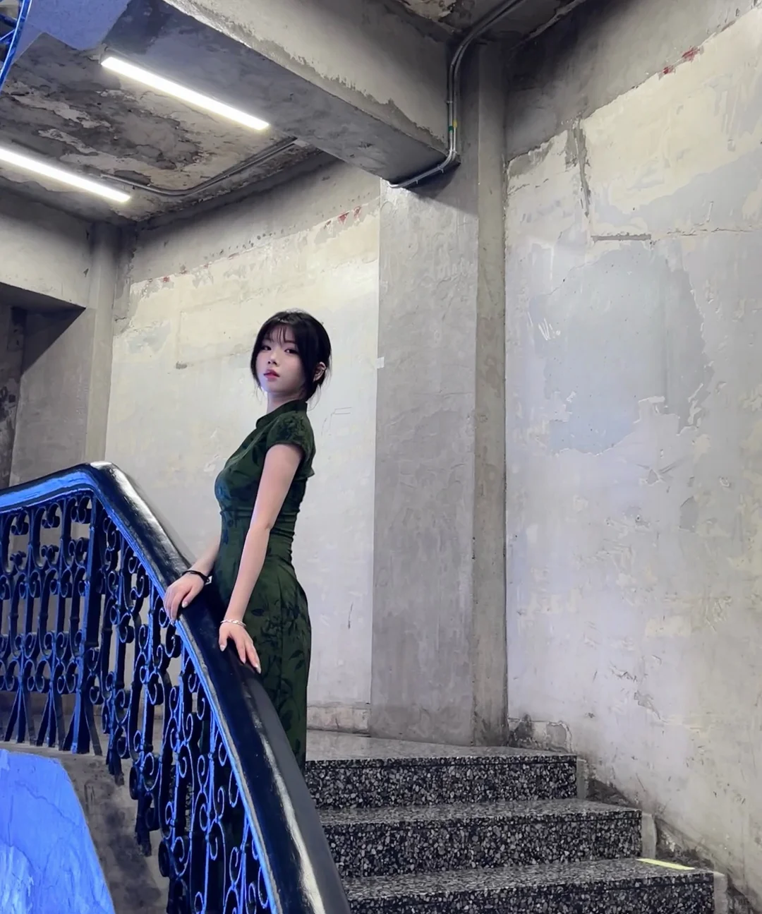 绿色旗袍好米
