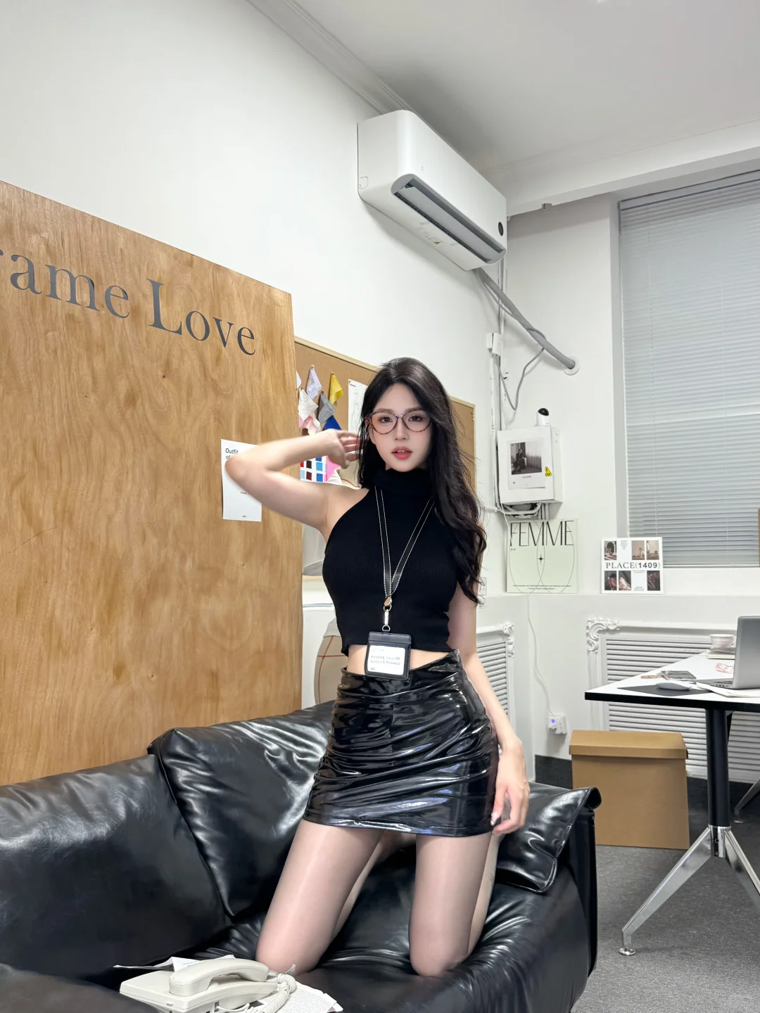 存一组拿捏姐感的拍照姿势🖤