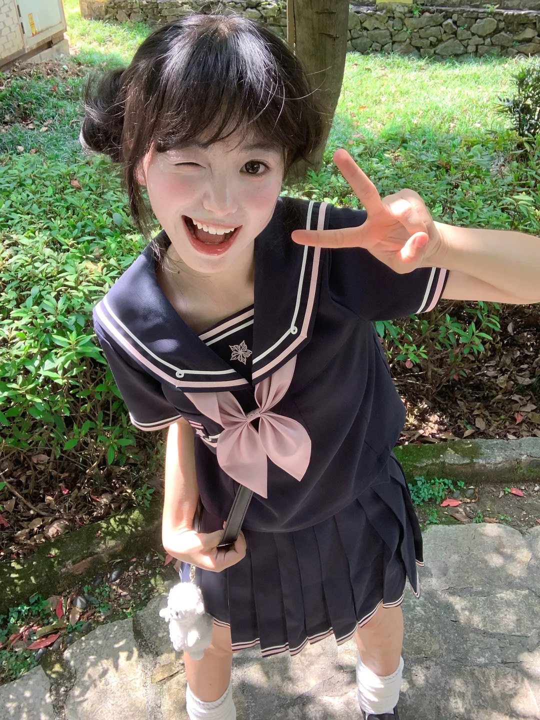 美少女们来报道！海军学院