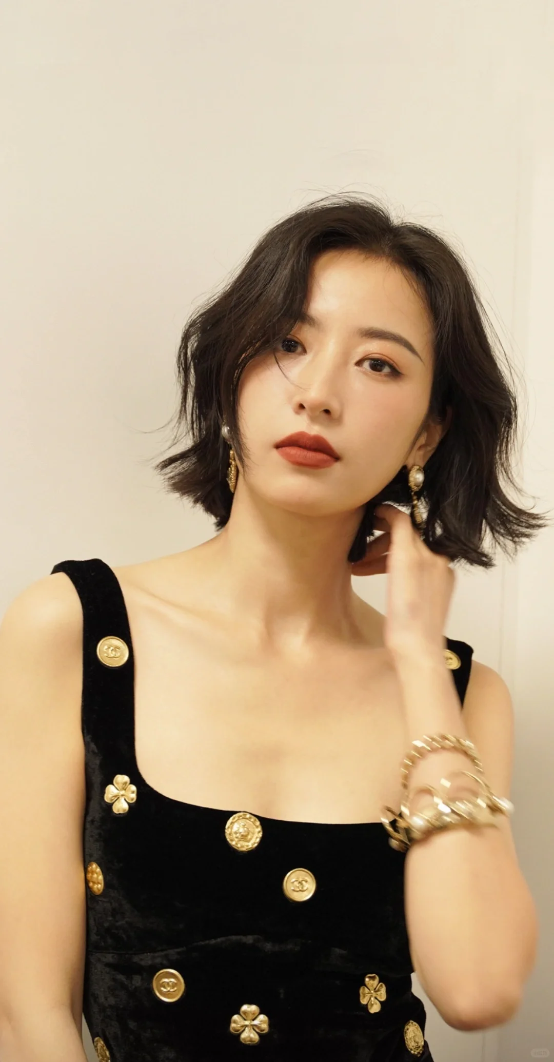 美人佳丽，千姿百态，养眼怡心！