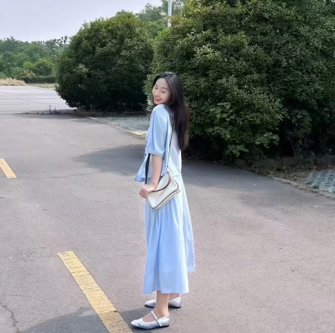 蓝色真的显白！今年好爱💙