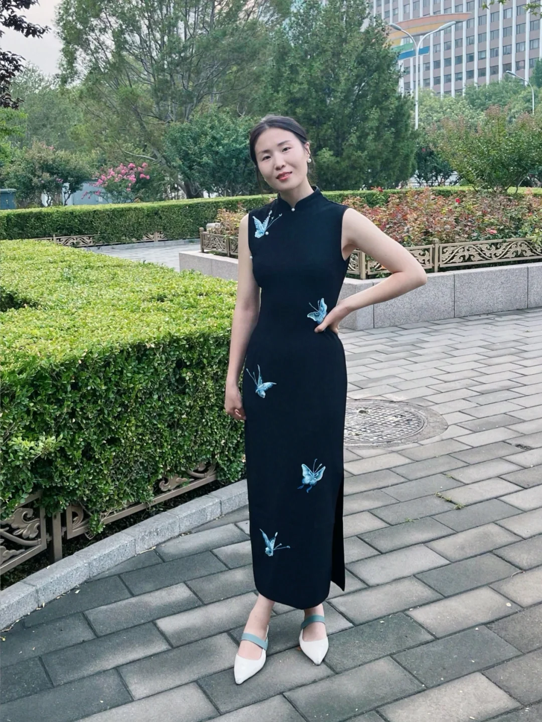新中式旗袍太美了～