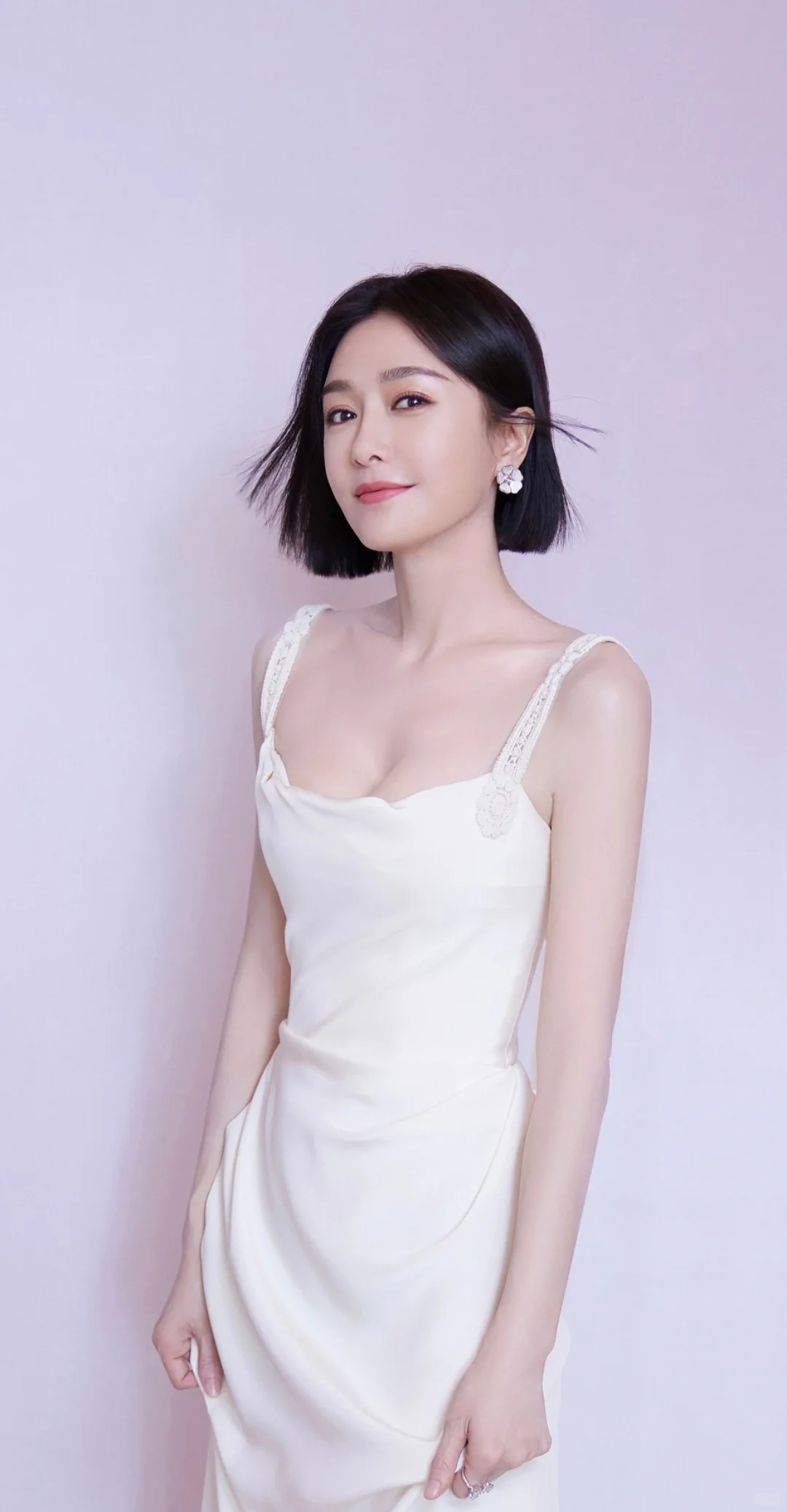 美人佳丽，千姿百态，养眼怡心！