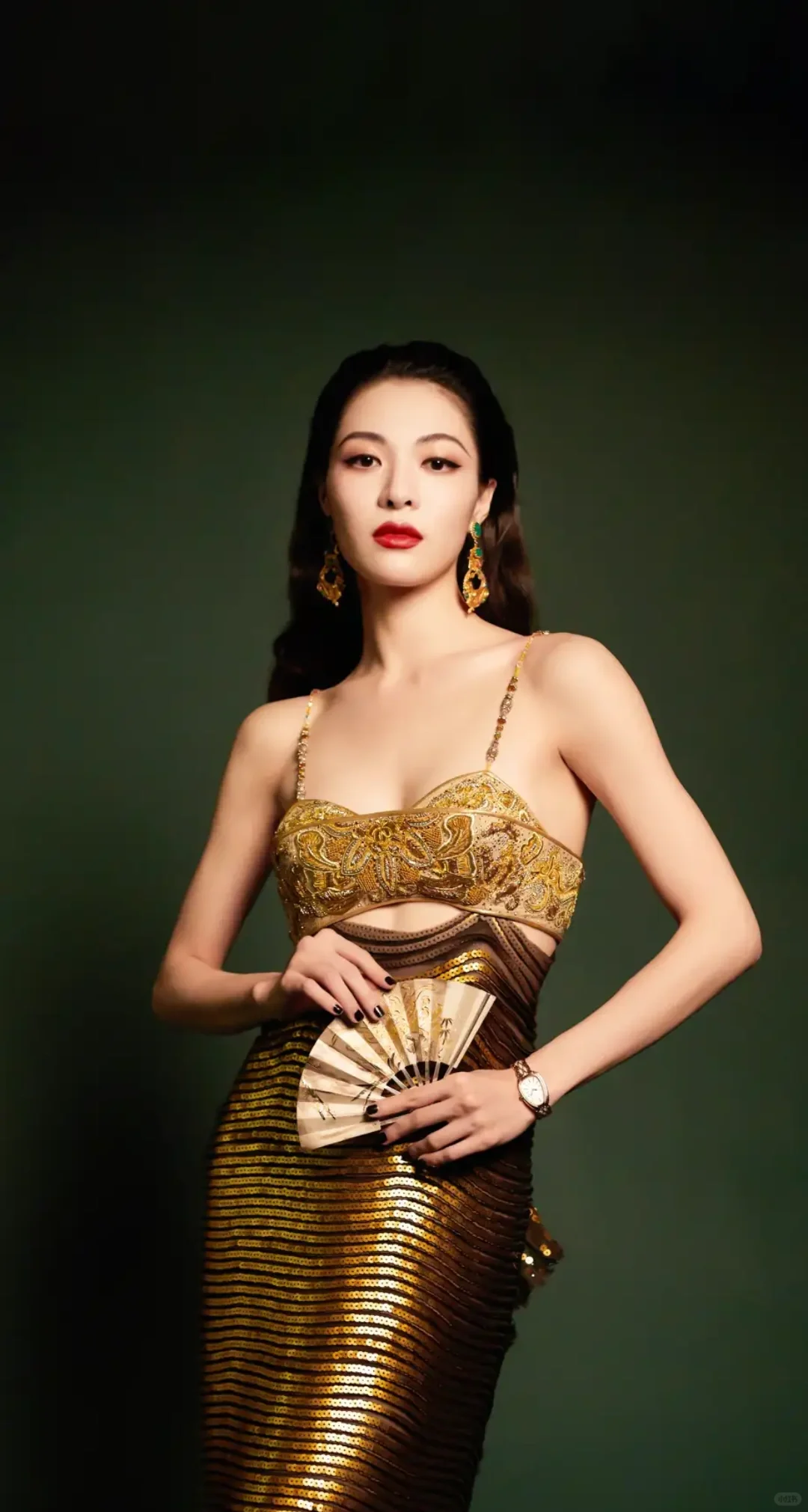 美人佳丽，千姿百态，养眼怡心！