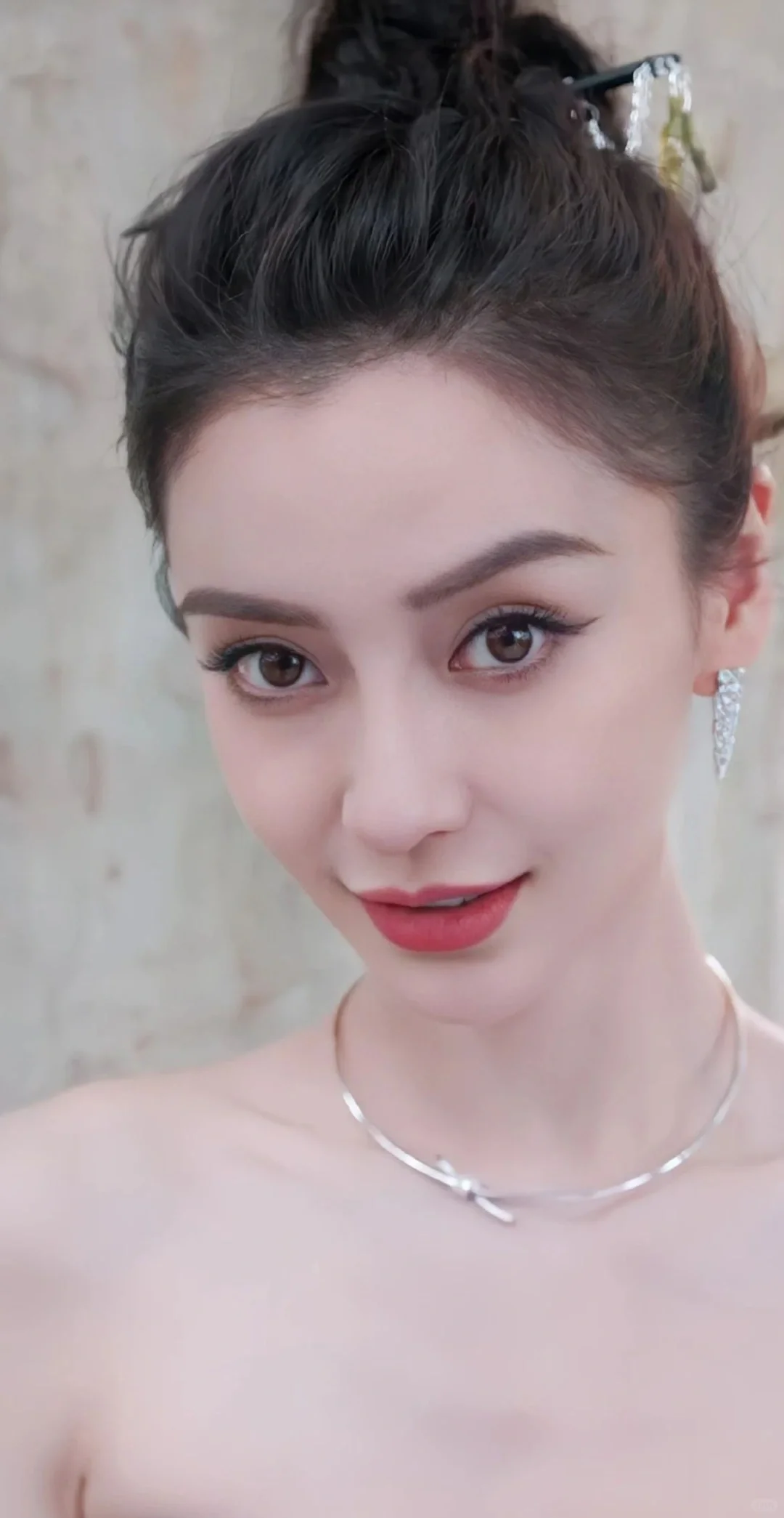 美人佳丽，千姿百态，养眼怡心！