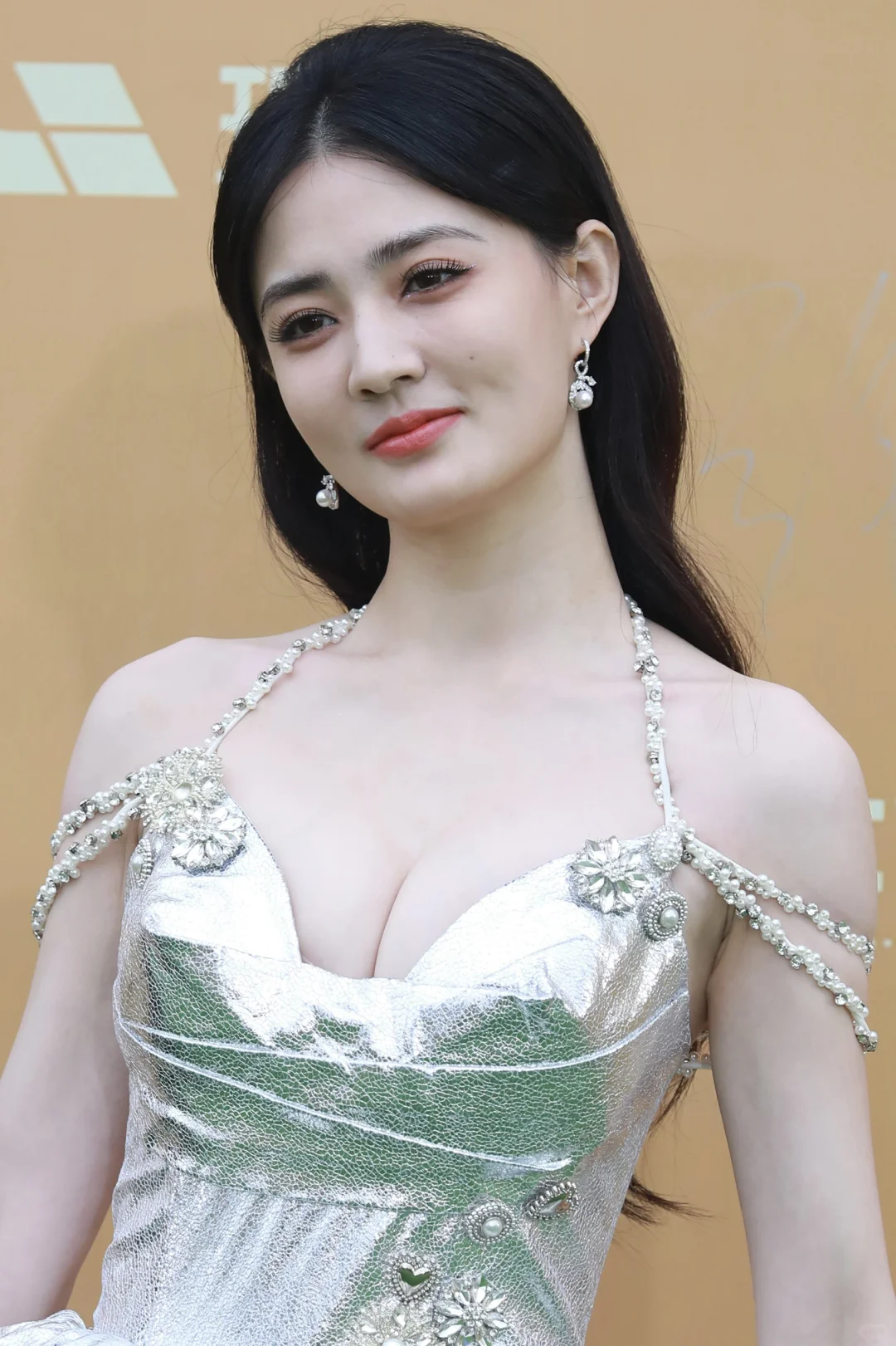 徐璐生图