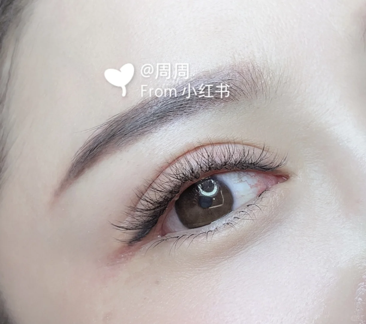 小媚眼来啦！去撩小哥哥