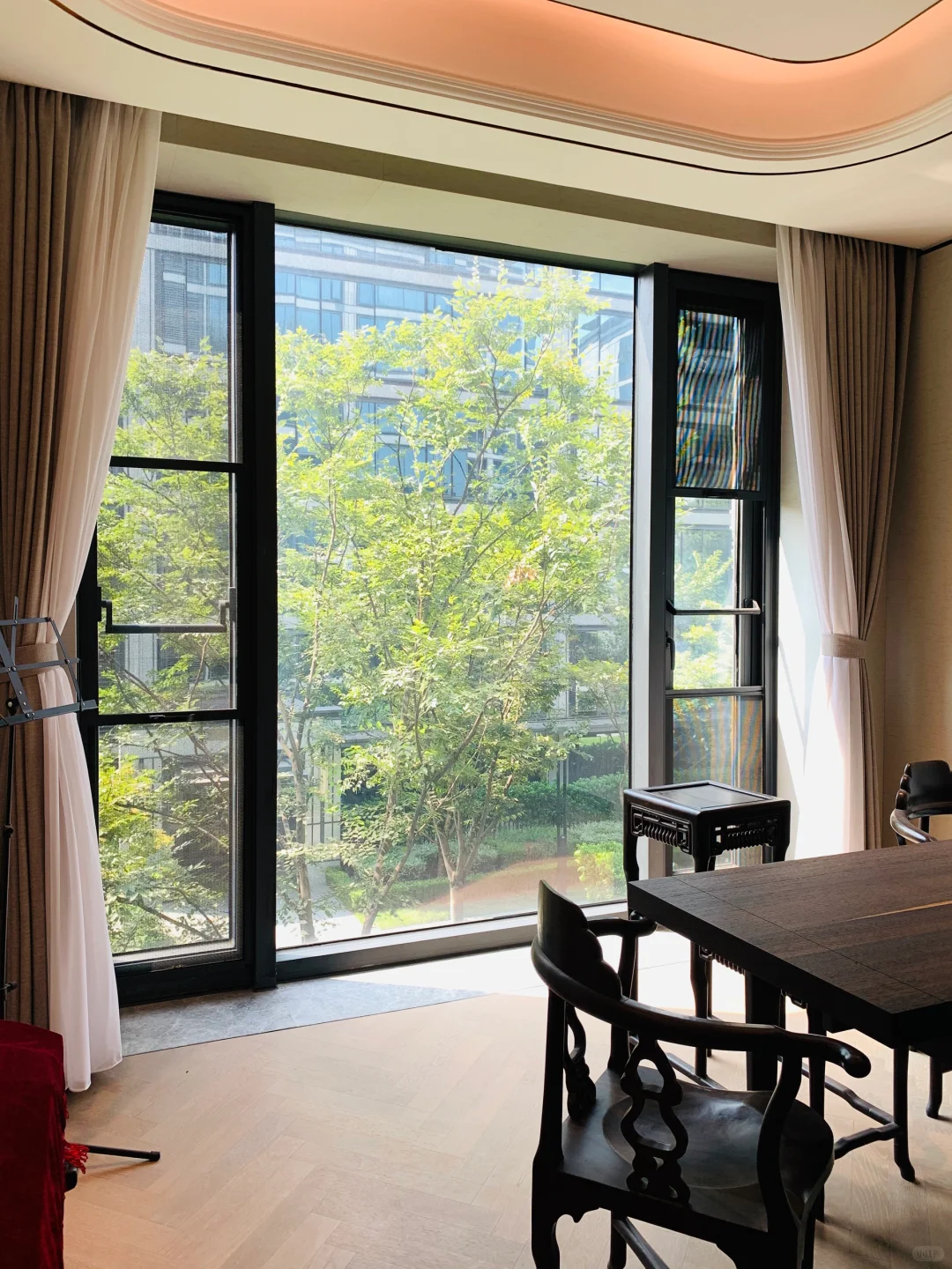 业主一天都没住过，想卖了。随时可以看房🏡