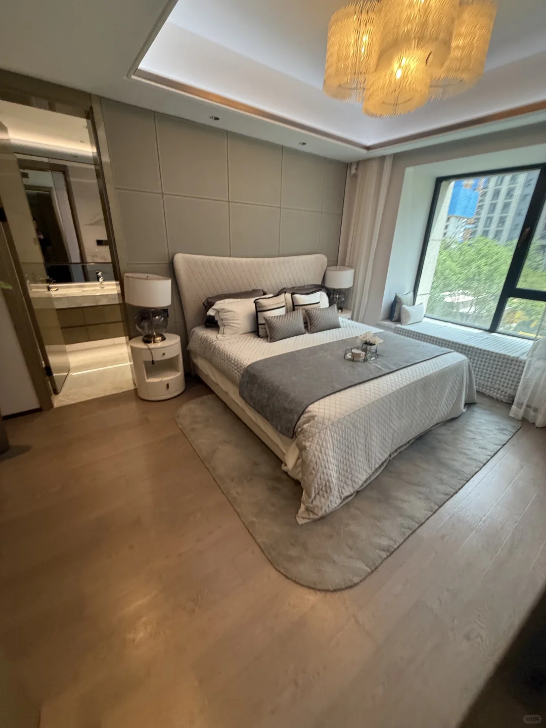 感谢北京房价，四环390m2全款1100w拿下