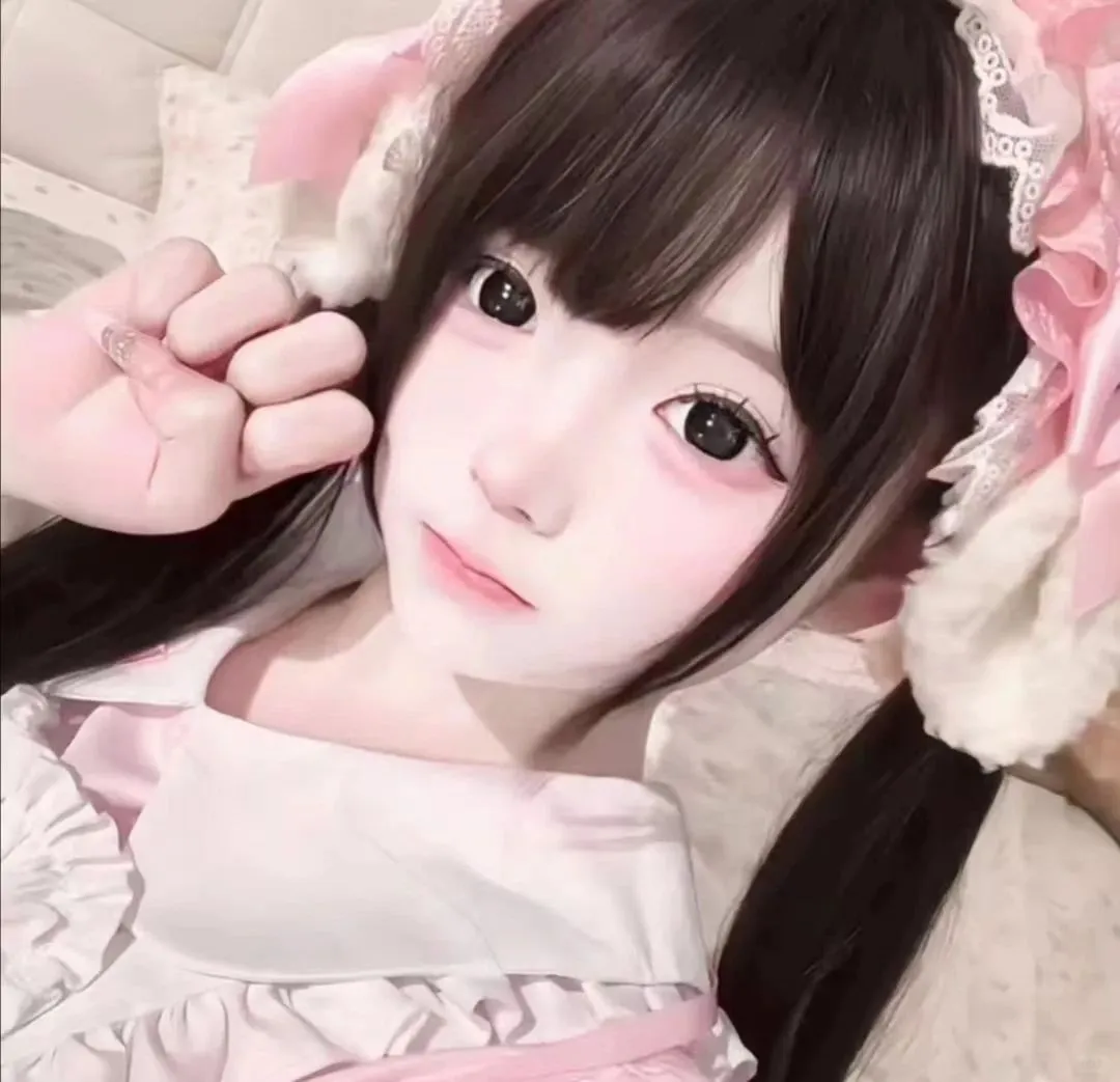 𝙒𝙚𝘾𝙝𝙖𝙩ｌ超好看女生头像