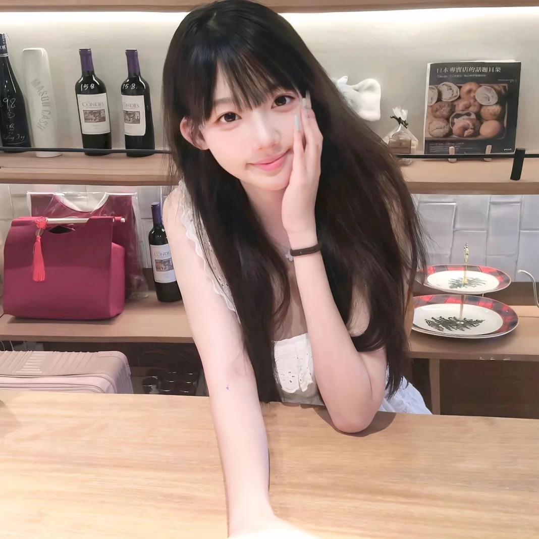 初恋女神｜甜美女生头像