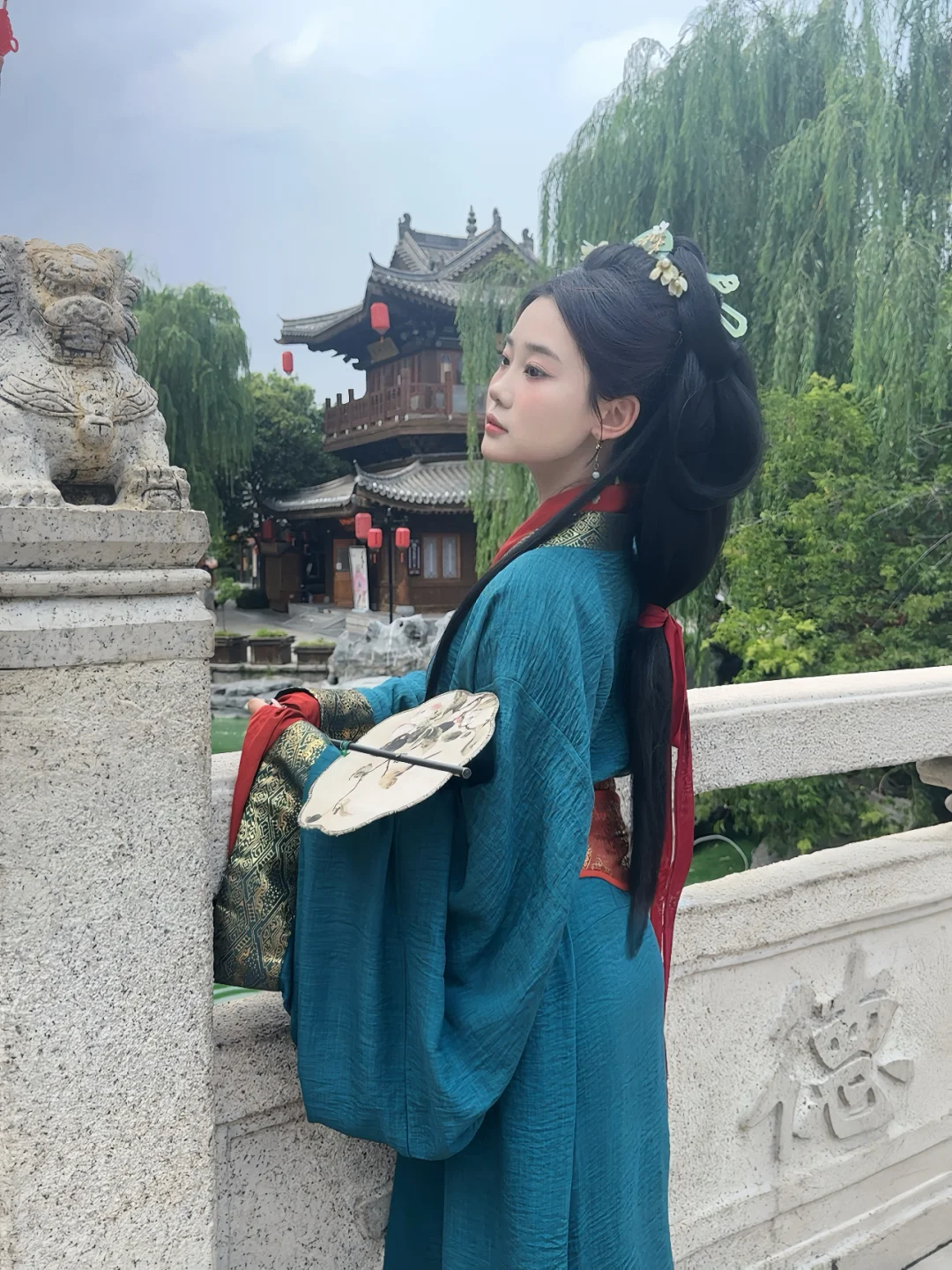 任武林谁领风骚 我却 只为你折腰