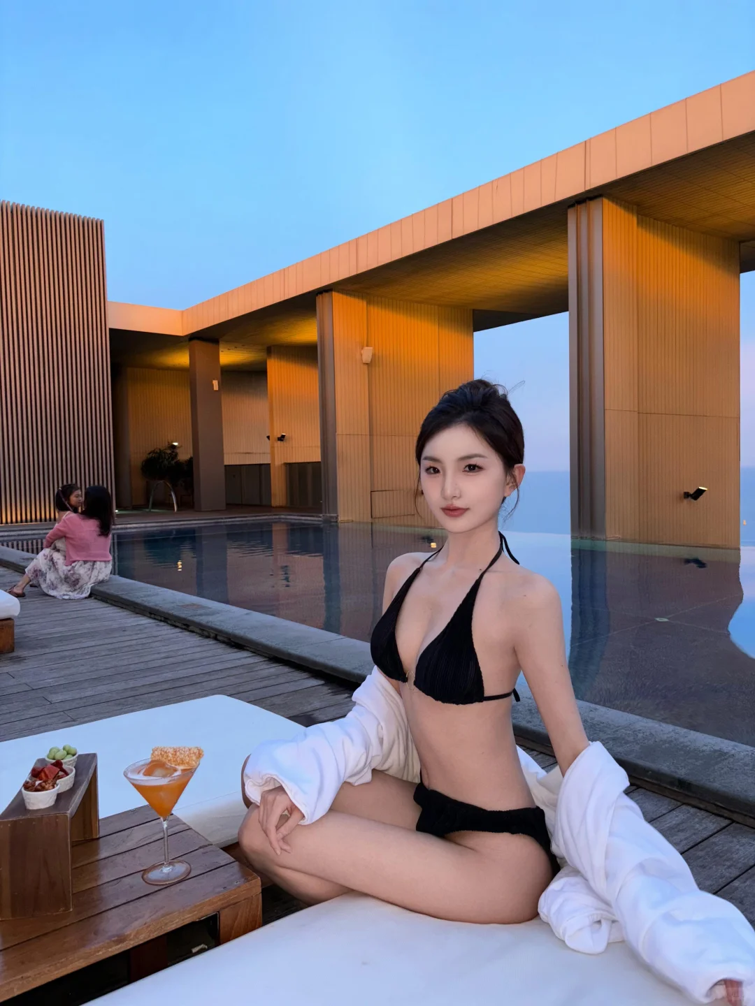 艾迪逊酒店天台比基尼拍照 超绝！