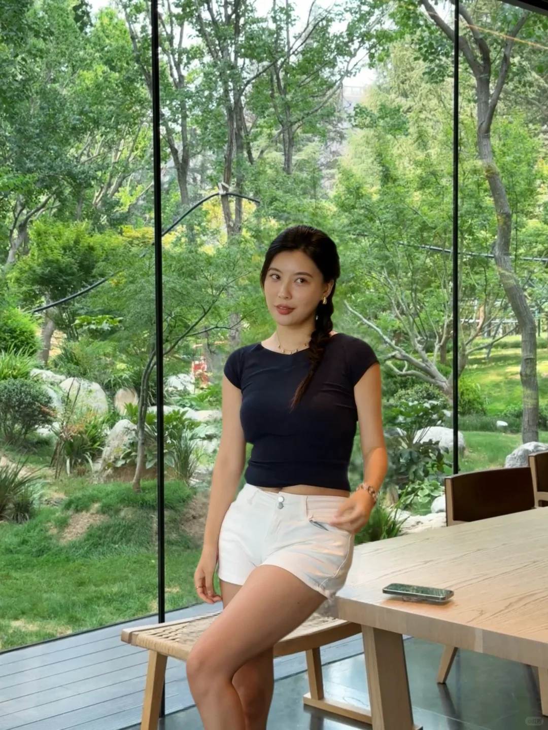 人生疑问：为什么年纪轻轻，少妇感满满