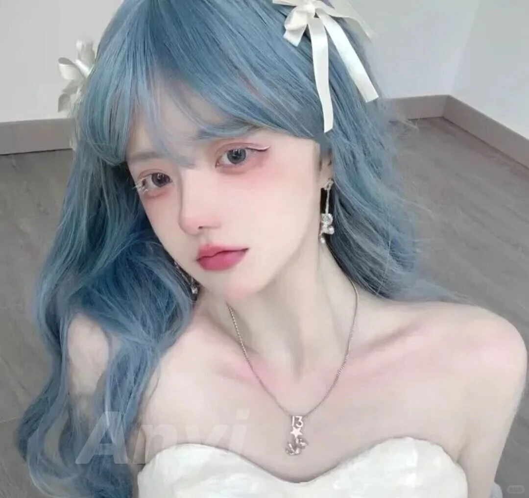 好看的蓝色系女生头像